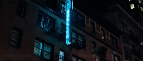 Media l-8176_venom (2018)_eddie's flat (outside)_0.jpg